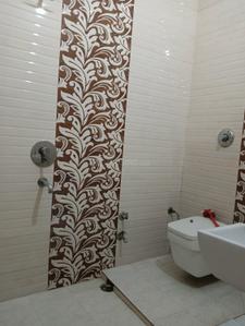 Bathroom Image of 1050 Sq.ft 2 BHK Independent House for rent in Amaniganj Ayodhya for Rs. 12000