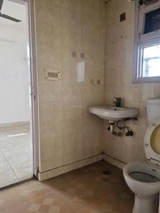 Common Bathroom Image of 1530 Sq.ft 3 BHK Apartment / Flat for sale in GYAN SHAKTI, Sector 6 Dwarka New Delhi for Rs. 25500000