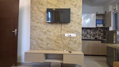 Living Room Image of 607 Sq.ft 1.5 BHK Apartment / Flat for sale in Prateek Grand City, Siddharth Vihar Ghaziabad for Rs. 7500000