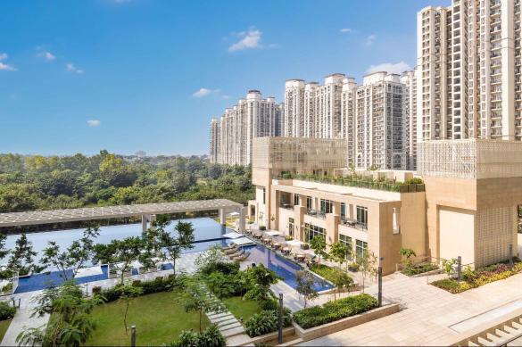 DLF Capital Greens Main Image 1