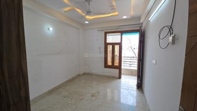 Bedroom Image of 915 Sq.ft 3 BHK Builder Floor for rent in Sector 15 Dwarka New Delhi for Rs. 25000