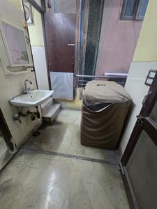 Image of 800 Sq.ft 2 BHK Builder Floor for sale in Laxmi Nagar, New Delhi for Rs. 20000000