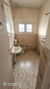 Bathroom Image of 3000 Sq.ft 3 BHK Builder Floor for rent in Gandhi Nagar Jammu for Rs. 50000