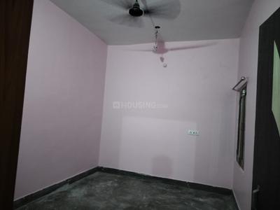 Bedroom Image of 2400 Sq.ft 2 BHK Independent House for rent in Chitaipur Varanasi for Rs. 9000