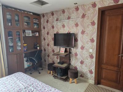 Image of 1800 Sq.ft 3 BHK Builder Floor for sale in Jangpura, New Delhi for Rs. 55000000