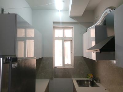 Kitchen Image of 1250 Sq.ft 3 BHK Builder Floor for rent in Signature Global City 37D 1, Sector 37D Gurgaon for Rs. 45000