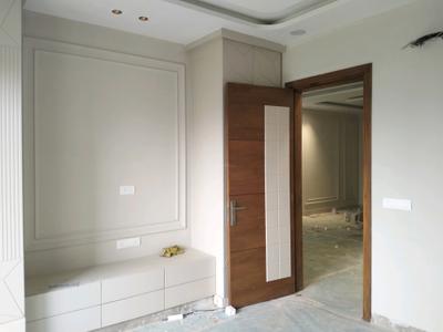 Bedroom Image of 1440 Sq.ft 3 BHK Builder Floor for sale in Mukherjee Nagar New Delhi for Rs. 22500000