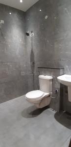 Bathroom Image of 900 Sq.ft 2 BHK Apartment / Flat for sale in JTPL Township, Kharar Mohali for Rs. 3100000