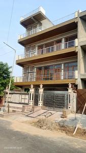 Image of 1200 Sq.ft 2 BHK Builder Floor for rent in Delta II, Greater Noida for Rs. 19000