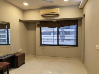 Bedroom Image of 1033 Sq.ft 3 BHK Apartment / Flat for sale in Dadar East Mumbai for Rs. 59000000