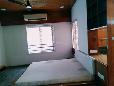Bedroom Image of 1200 Sq.ft 3 BHK Villa for rent in VHD Vicenza Highdeck, Kalali Vadodara for Rs. 25000