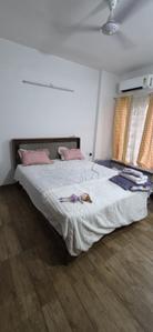 Bedroom Image of 2100 Sq.ft 4 BHK Apartment / Flat for sale in Purvanchal Royal City, Chi V Greater Noida for Rs. 34000000