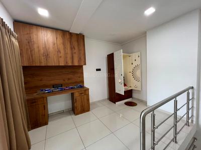 Image of 1750 Sq.ft 3 BHK Penthouse for sale in Sunpharma Road, Vadodara for Rs. 8000000