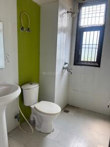 Bathroom Image of 1650 Sq.ft 3 BHK Builder Floor for sale in Omaxe North Avenue II, Omaxe City Bahadurgarh for Rs. 6900000
