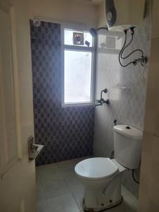 Image of 1150 Sq.ft 2.5 BHK Apartment / Flat for rent in Express Zenith, Sector 77, Noida for Rs. 30100