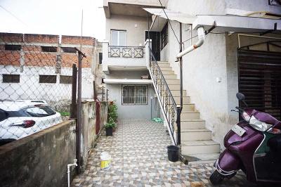 Balcony Image of 1080 Sq.ft 4 BHK Independent House for sale in Ghodasar Ahmedabad for Rs. 15000000