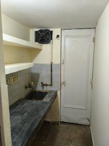 Kitchen Image of 550 Sq.ft 1 BHK Builder Floor for rent in Lajpat Nagar New Delhi for Rs. 20000