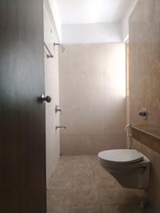 Common Bathroom Image of 1100 Sq.ft 2 BHK Apartment / Flat for sale in Park Express Phase III, Baner Pune for Rs. 12000000