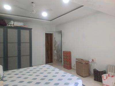 Bedroom Image of 1950 Sq.ft 4 BHK Apartment / Flat for sale in Kandivali West Mumbai for Rs. 50000000