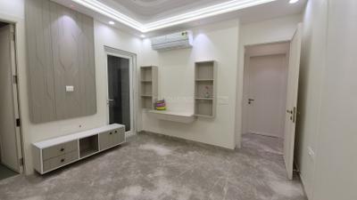 Bedroom Image of 2448 Sq.ft 4 BHK Builder Floor for sale in Model Town New Delhi for Rs. 57500000