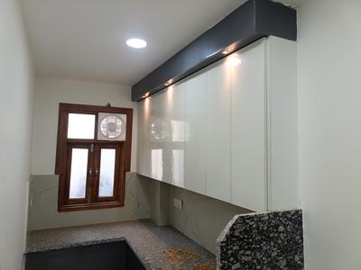 Kitchen Image of 540 Sq.ft 2 BHK Builder Floor for sale in Laxmi Nagar New Delhi for Rs. 5800000
