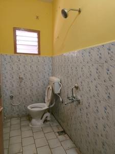 Common Bathroom Image of 1400 Sq.ft 3 BHK Apartment / Flat for rent in Pallavaram Chennai for Rs. 20000