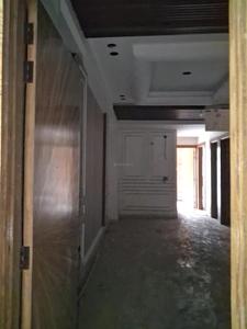 Main Entrance Image of 1550 Sq.ft 3 BHK Apartment / Flat for sale in Capital Home 102, Sector 102 Noida for Rs. 6500000