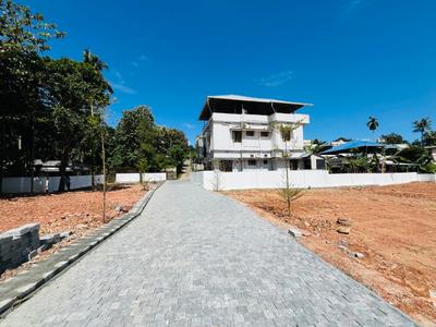 Image of 1305 Sq.ft Residential Plot / Land for sale in Kakkanad, Kochi for Rs. 3900000
