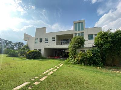 7 BHK Farm House