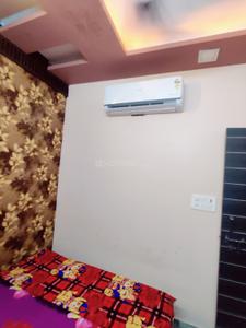 Bedroom Image of 280 Sq.ft 1 BHK Builder Floor for rent in Sector 5 Rohini New Delhi for Rs. 16000