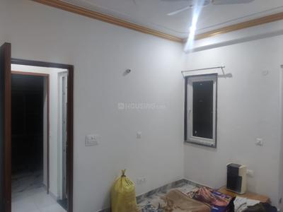 Bedroom Image of 2100 Sq.ft 3 BHK Builder Floor for rent in Wave City Plots, Wave City Ghaziabad for Rs. 30000