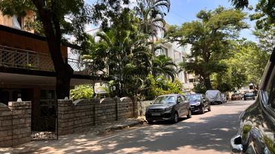 5 BHK Independent House