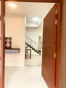 Hall Image of 5000 Sq.ft 5 BHK Villa for rent in Thaltej Ahmedabad for Rs. 200000
