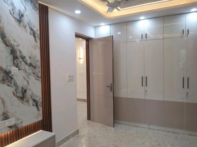 Bedroom Image of 1100 Sq.ft 3 BHK Apartment / Flat for sale in Vikaspuri New Delhi for Rs. 16500000