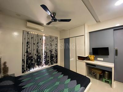 Bedroom Image of 3006 Sq.ft 4 BHK Apartment / Flat for rent in Vaishnodevi Kingston, Bhatha Surat for Rs. 80000