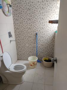 Bathroom Image of 895 Sq.ft 2 BHK Apartment / Flat for sale in Stellar One, Noida Extension Greater Noida for Rs. 8500000