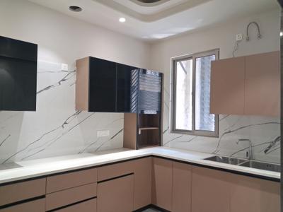 Kitchen Image of 1800 Sq.ft 3 BHK Builder Floor for sale in Paschim Vihar New Delhi for Rs. 35000000