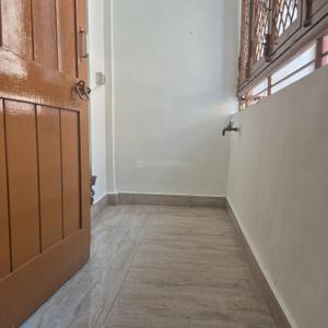 Balcony Image of 600 Sq.ft 1 BHK Apartment / Flat for rent in Sector 11 Dwarka New Delhi for Rs. 17000