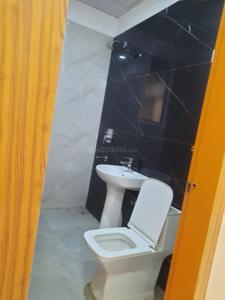 GR Garden Bathroom 1