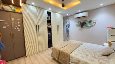 Bedroom Image of 1450 Sq.ft 4 BHK Builder Floor for sale in Mayur Vihar Phase 1 New Delhi for Rs. 14500000