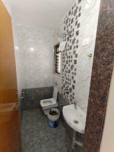 Bathroom Image of 1400 Sq.ft 3 BHK Builder Floor for rent in Mahalaxmi Nagar Nashik for Rs. 17000