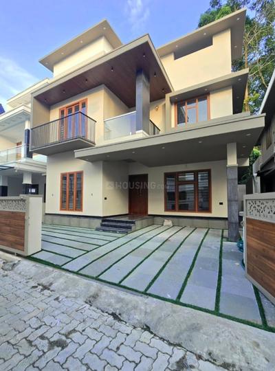 Pukkattupady Main Image 1