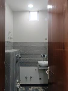 Common Bathroom Image of 950 Sq.ft 3 BHK Builder Floor for sale in Rohini Sector 28 New Delhi for Rs. 10000000