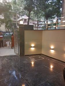 Balcony Image of 1100 Sq.ft 3 BHK Builder Floor for sale in Shalimar Bagh New Delhi for Rs. 17000000