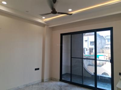 Bedroom Image of 1800 Sq.ft 3 BHK Builder Floor for sale in Paschim Vihar New Delhi for Rs. 35000000