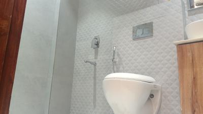Image of 1395 Sq.ft 3 BHK Builder Floor for sale in Surajmal Vihar, New Delhi for Rs. 32500000