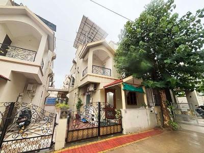 Image of 1710 Sq.ft 3 BHK Villa for sale in Thaltej, Ahmedabad for Rs. 34000000