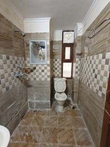 Bathroom Image of 2150 Sq.ft 3 BHK Apartment / Flat for rent in Jamuna Apartments , Aujala Mohali for Rs. 30000