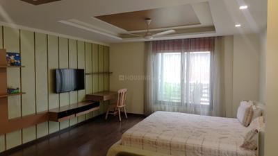 Bedroom Image of 8800 Sq.ft 4.5 BHK Builder Floor for rent in Satellite Ahmedabad for Rs. 600001