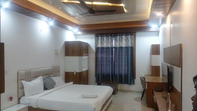 Bedroom Image of 300 Sq.ft 1 RK Apartment / Flat for rent in Tower, Arjunganj Lucknow for Rs. 15000